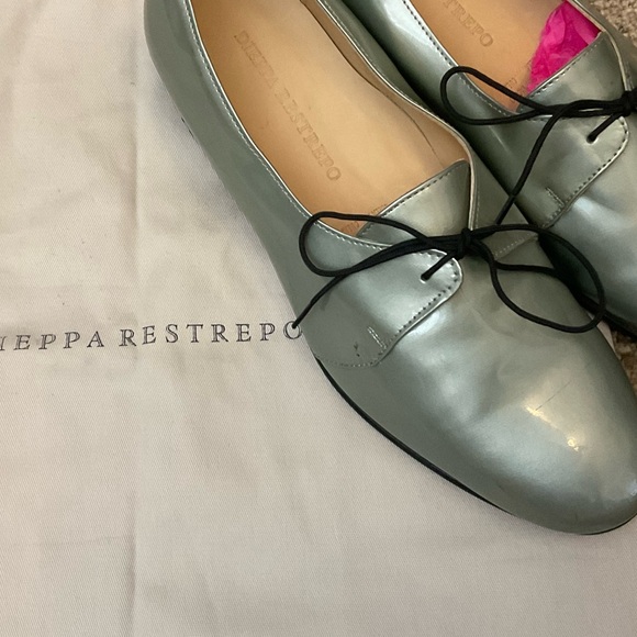Dieppa Restrepo Metallic Mint Leather Lace Oxfords 8.5 - Like New! - Picture 8 of 8
